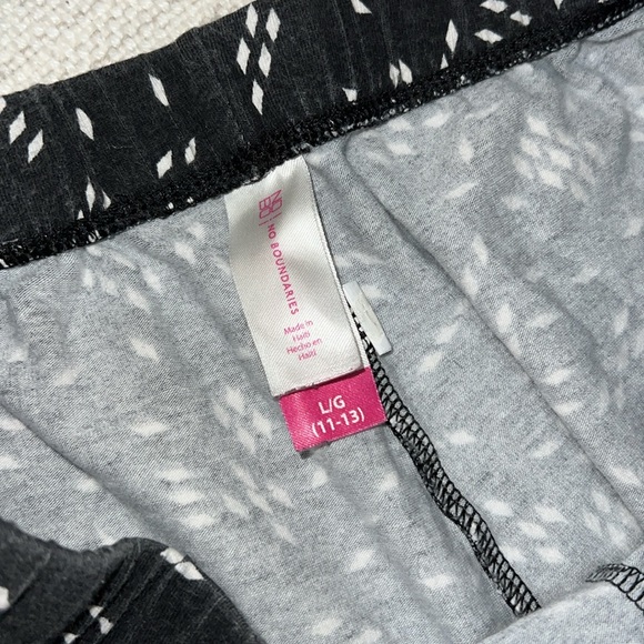 Printed Stretchy Leggings - Picture 3 of 7